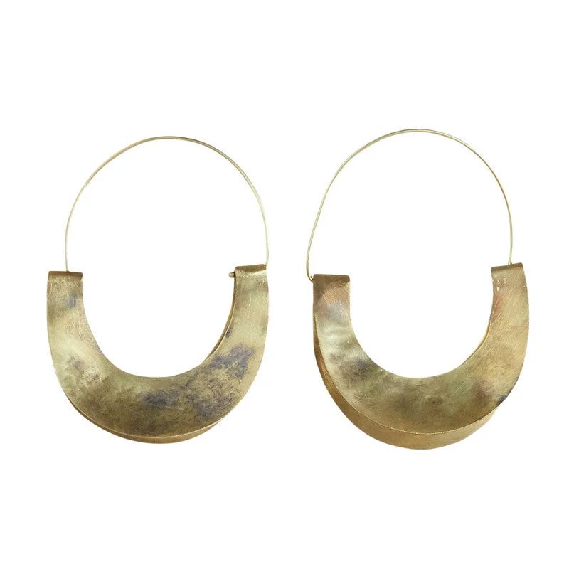 Ladies Feather-Light Rings -Yucca Earring - Crescent, Brass