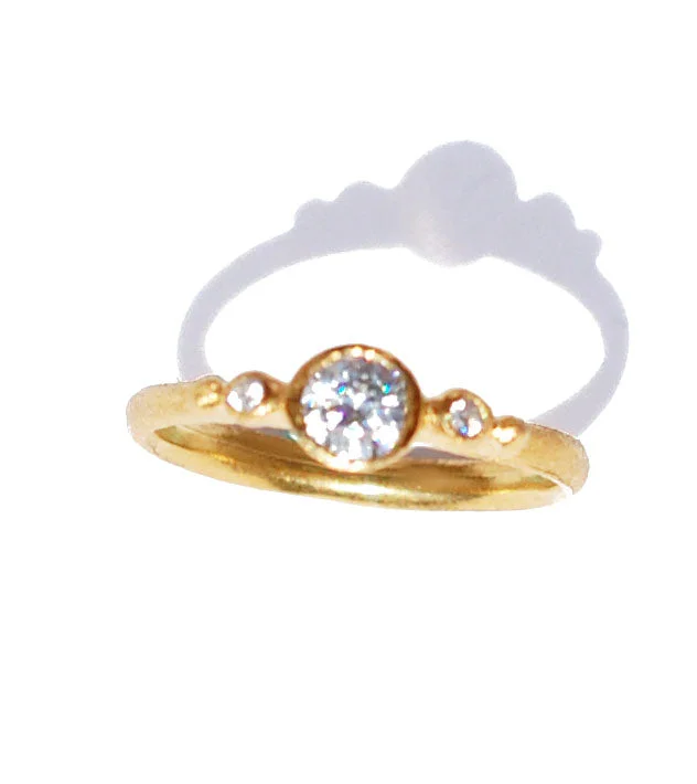 Ladies Designer Label Rings -04. Triplet Luna Ring