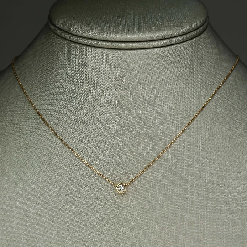 Ladies Necklaces with Wave Spark-0.25ct Bezel Set Diamond Solitaire Pendant w/ 18" Necklace in 14K Yellow Gold