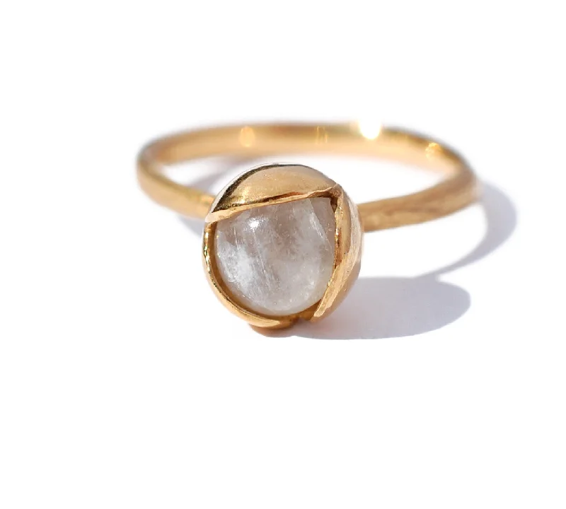 Ladies Pink Quartz Rings -04. Bud Floret Ring Moonstone