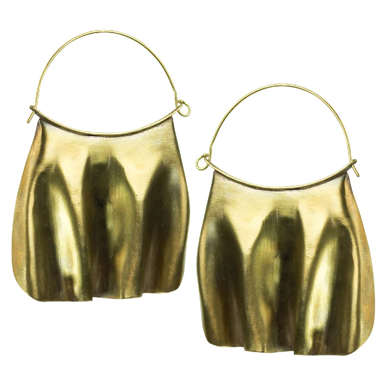 Ladies Acrylic Stone Rings -Marilyn Ruffle Earring, Brass