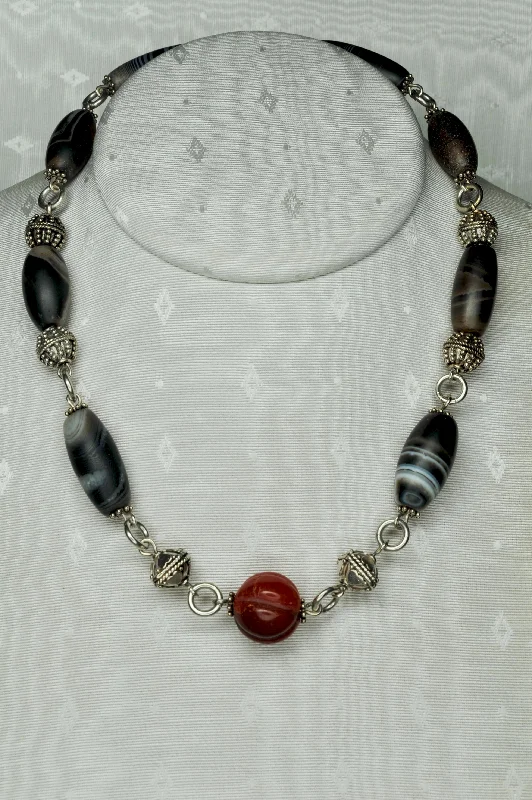 Ladies Necklaces Big Statement-Necklace in Sterling Silver with Carnelian and Old Sardonyx