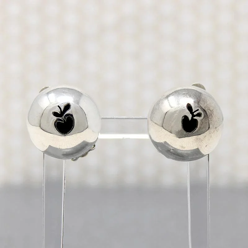 Ladies Onyx Bold Earrings -Cheerful Silver Dome Earrings with Onyx Apples