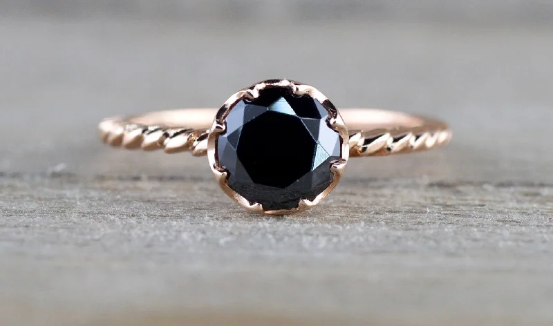 Ladies Heart-Shaped Gem Rings -14k Gold Melrose Rope Black Onyx Solitaire Ring