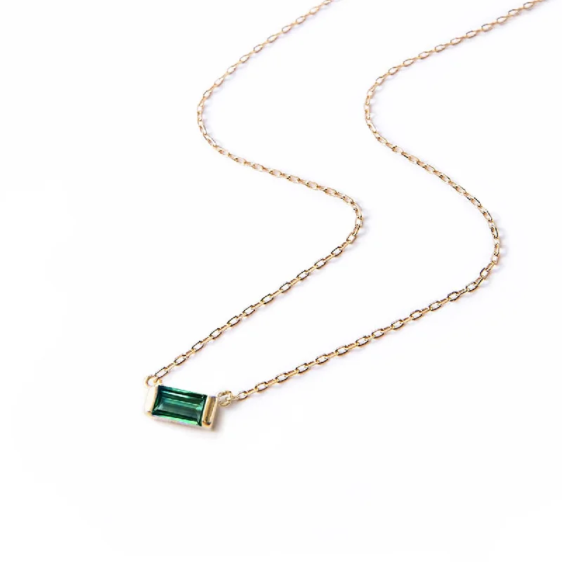 Ladies Necklaces Bright Shine-Baguette Gemstone Necklace - Emerald