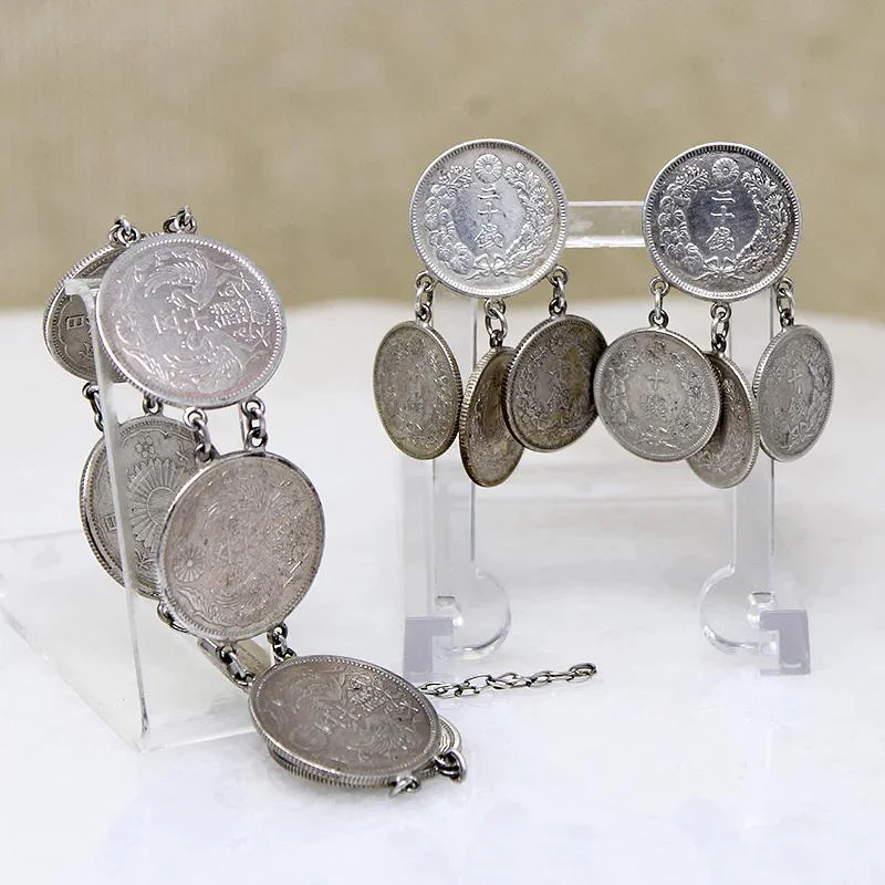 Ladies Holiday Sparkle Earrings -Japanese Sen Coin Bracelet & Earring Set