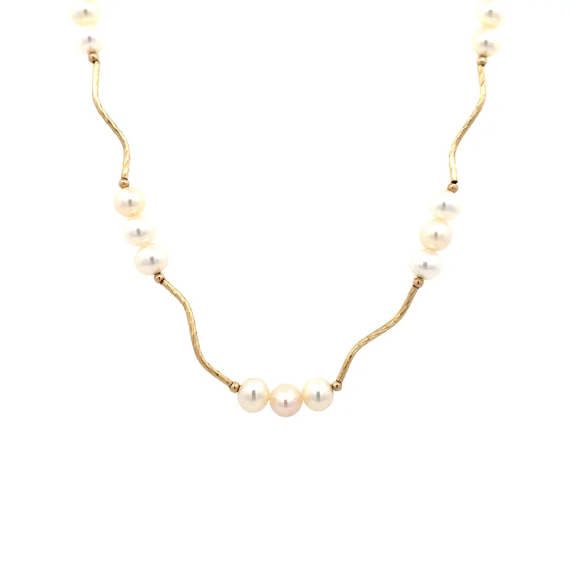 Ladies Necklaces for Dream Spark-Estate 20" Pearl Station Necklace in Yellow Gold