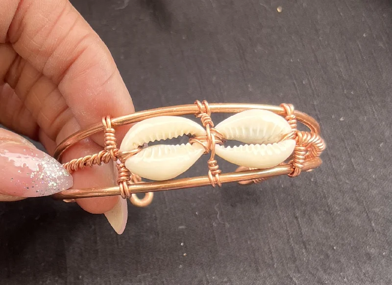 Ladies Bracelets for Kin Shine-Cowrie Shell Copper Bracelet