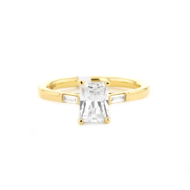 Ladies Lightweight Engagement Rings -0.08 ctw Diamond Solitaire Engagement Ring